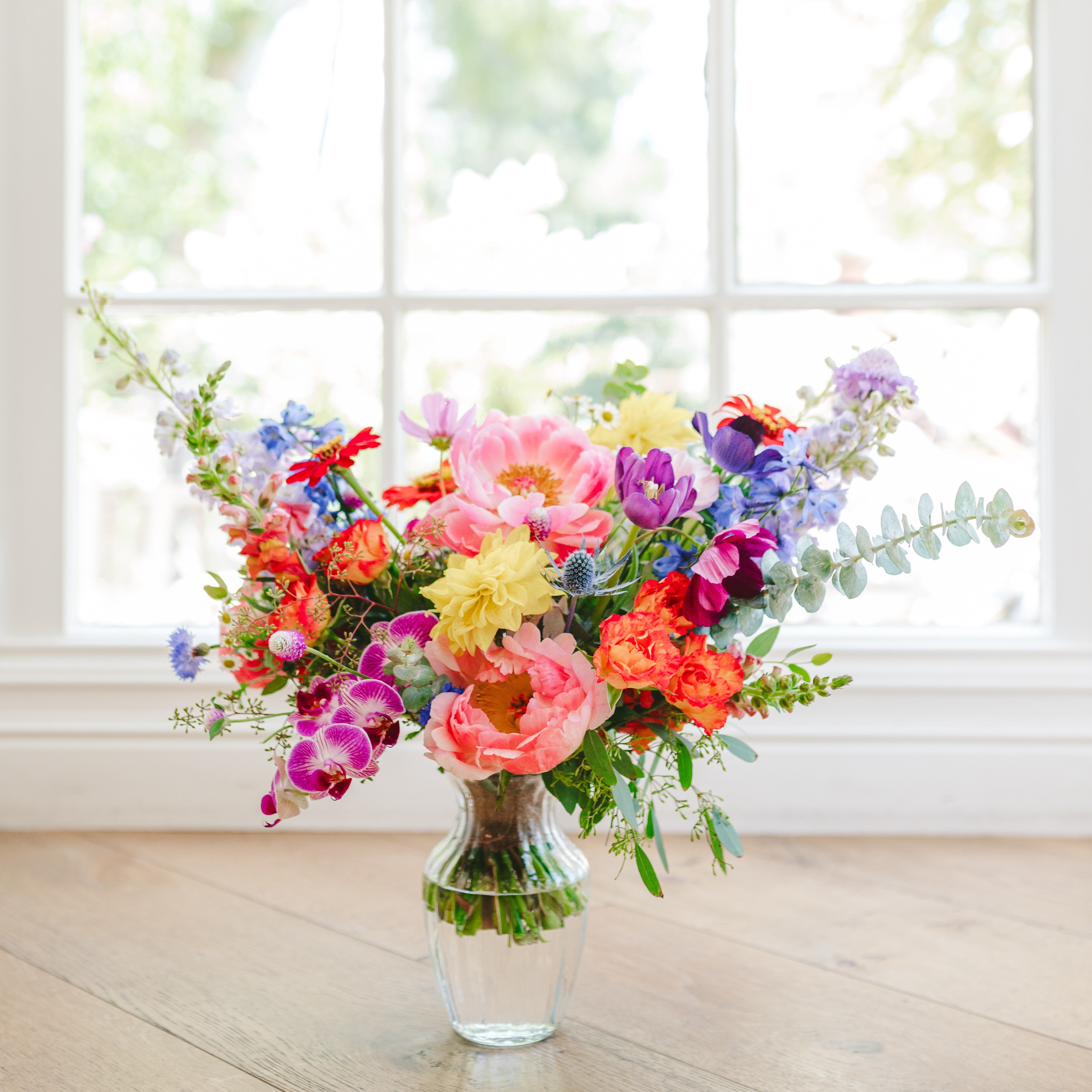 Trend Alert: Rainbow Wedding Flowers