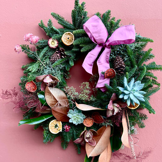 Desert Holiday Wreath - The English Garden