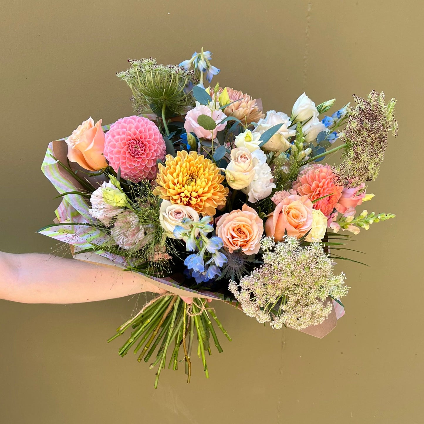 Hand-Tied Bouquet: Large