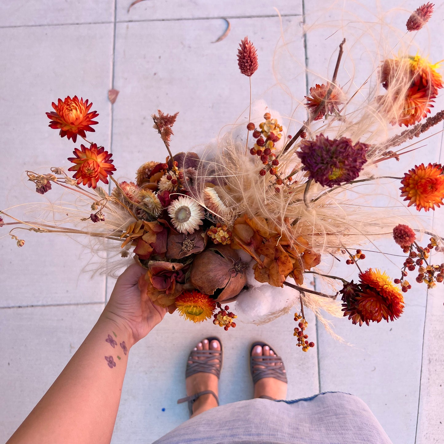 Autumn Harvest | Dried Flower Arrangement - The English Garden