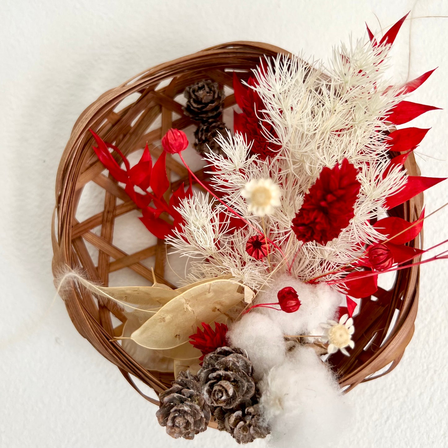 Dried Mini Wreath - The English Garden
