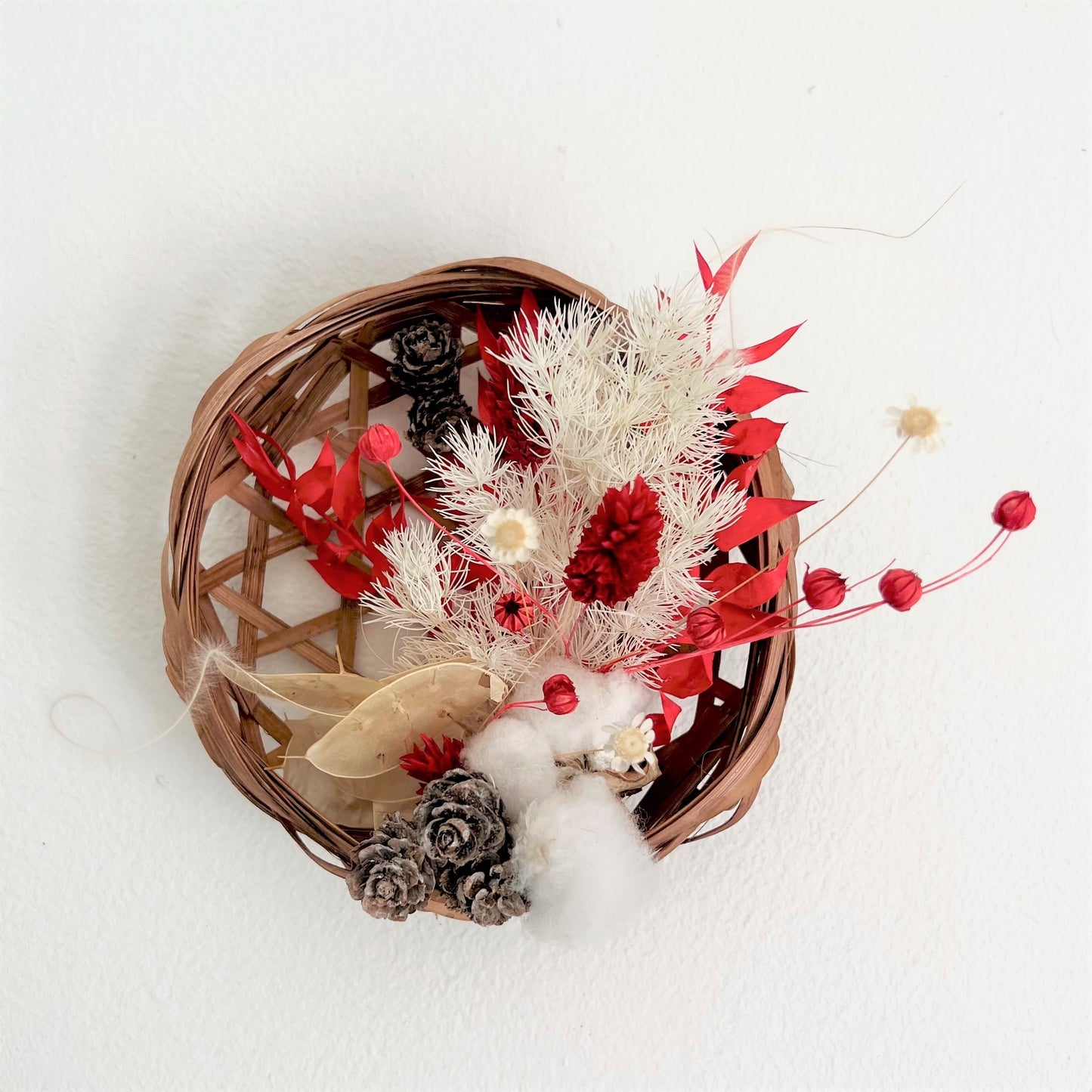 Dried Mini Wreath - The English Garden