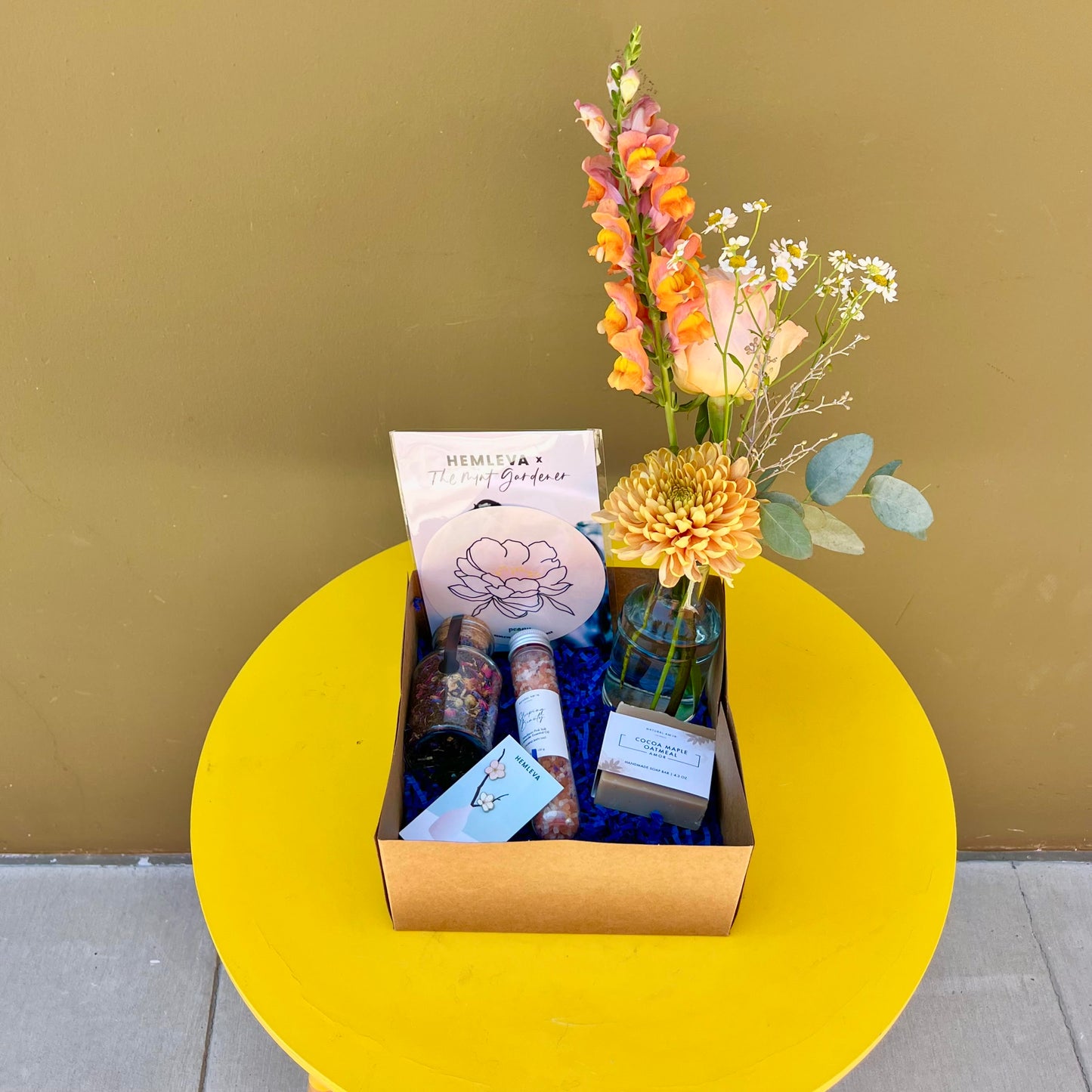 "Sending Sunshine" Gift Box